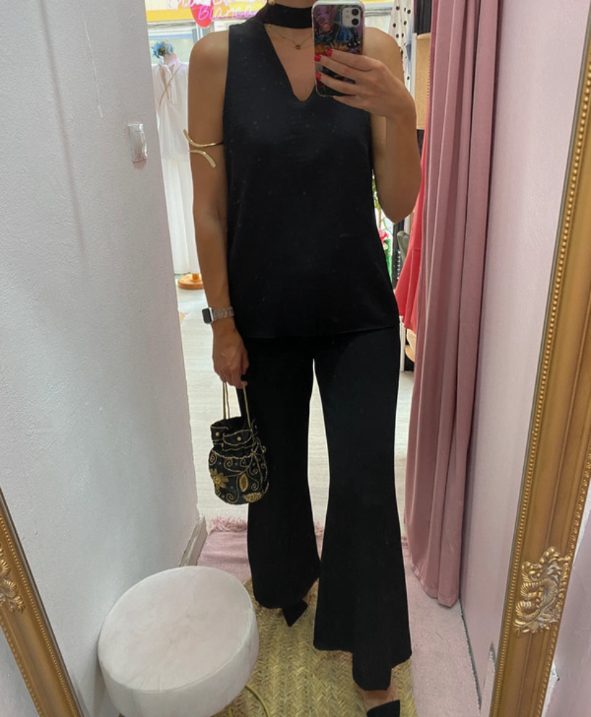 Conjunto negro