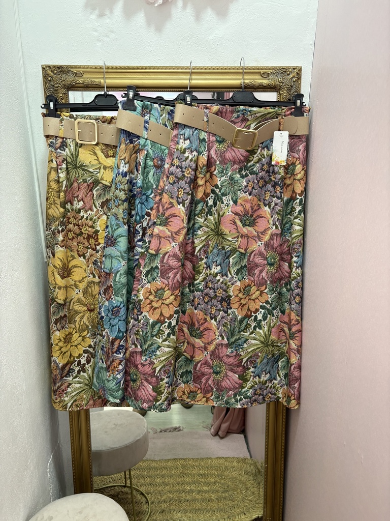 Falda estamado flores